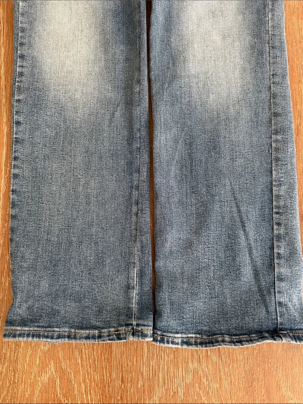 Lucky Brand Medium Blue Straight Jeans with Floral Embroidery